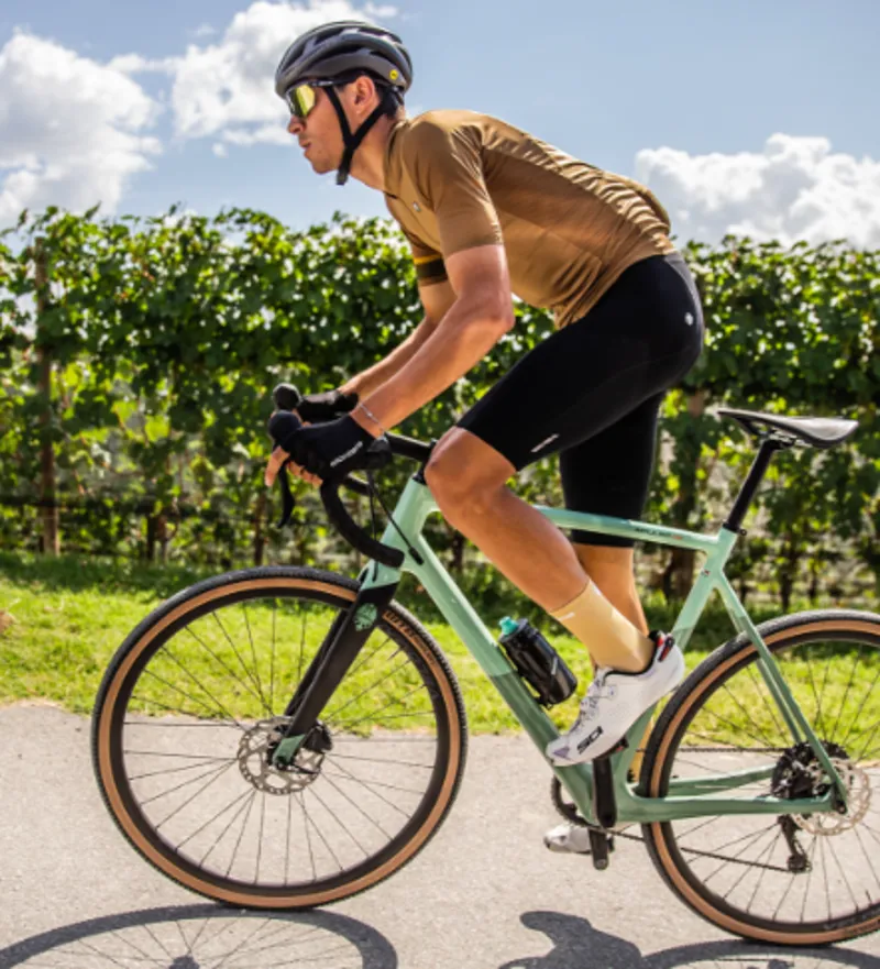 Bianchi Impulso Pro GRX600 Gravel Bike in Aquamarine and Celeste 2023-3